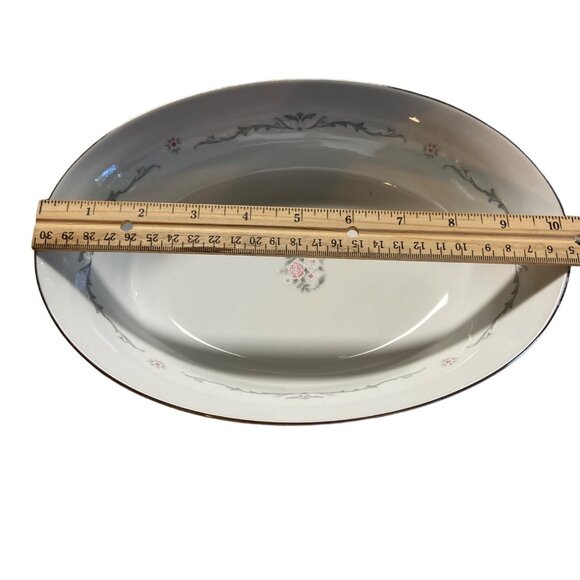 Signature Collection Oval Serving Bowl 10" Fine China Petite Bouquet Japan - Picture 6 of 7